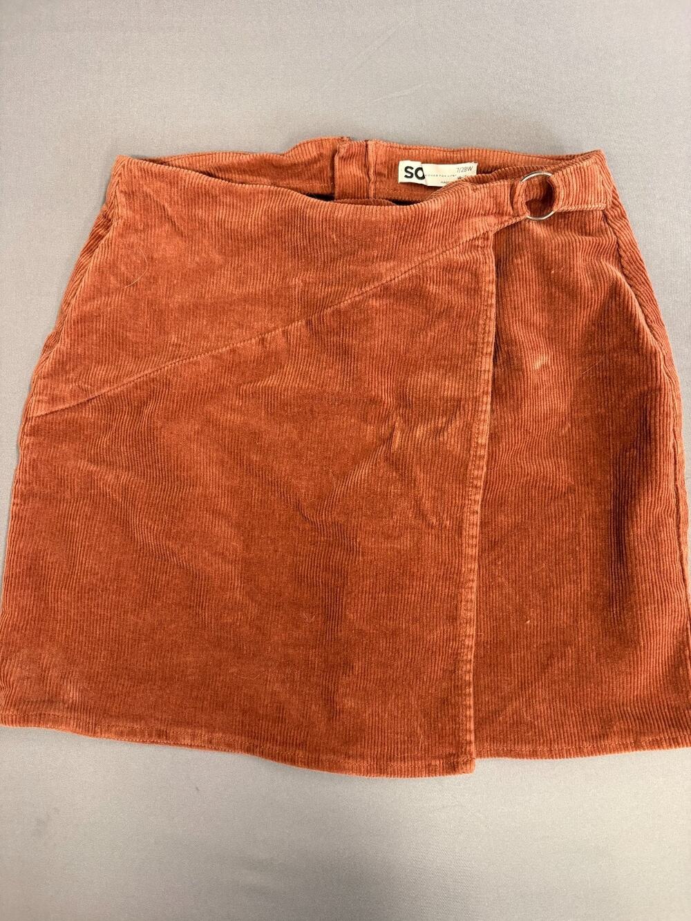 So Corduroy Mini Skirt Rust Juniors size 7/28